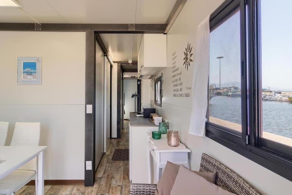 Houseboat Sardinia Suite Cagliari Exteriör bild
